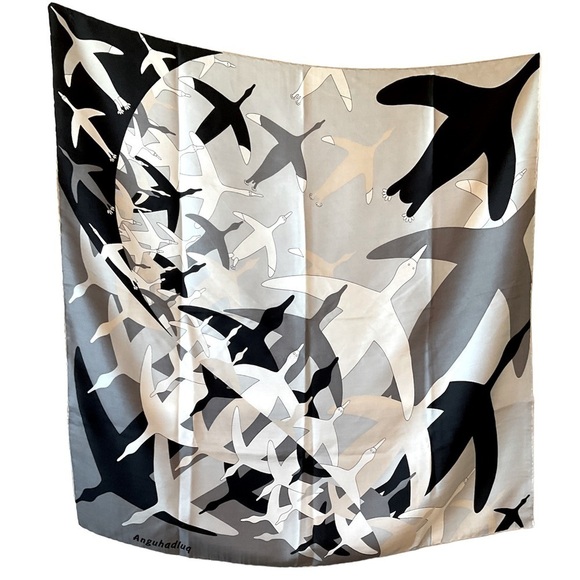 Vintage Luc ANGUHADLUQ “Flying Geese” Silk Scarf Part of Italian Series, - Picture 1 of 6